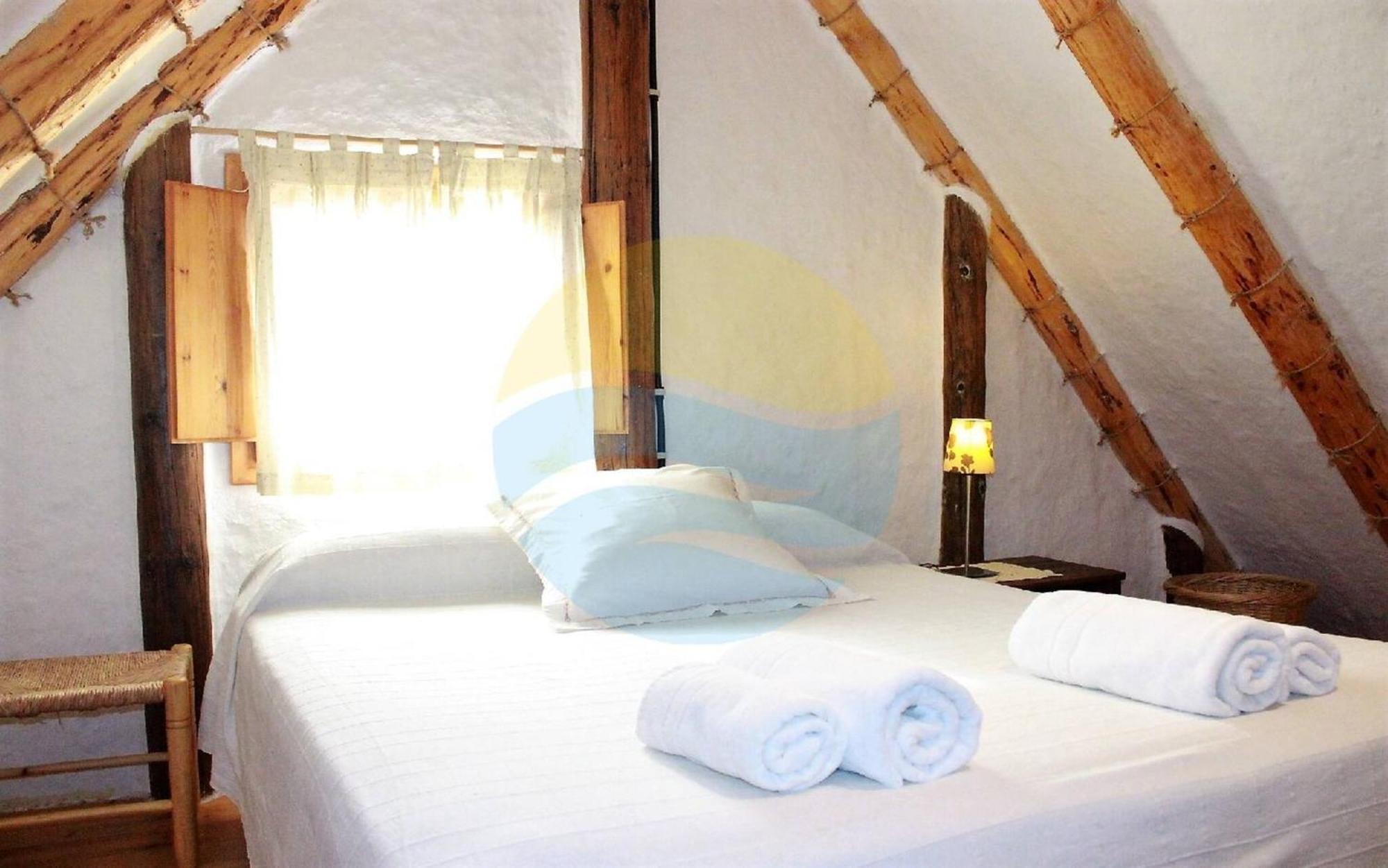 Barraca Tipica Del Delta, Con Piscina, Jardin Y Barbacoa - Deltavacaciones Villa Sant Jaume d'Enveja Ngoại thất bức ảnh